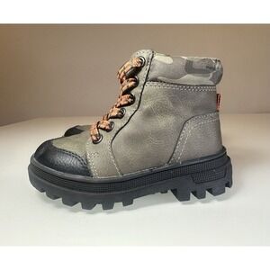 KIABI Kid's Winter Boots Boy's Olive Hiker Boot Sz US 8,5 (EU 25, 15 cm)